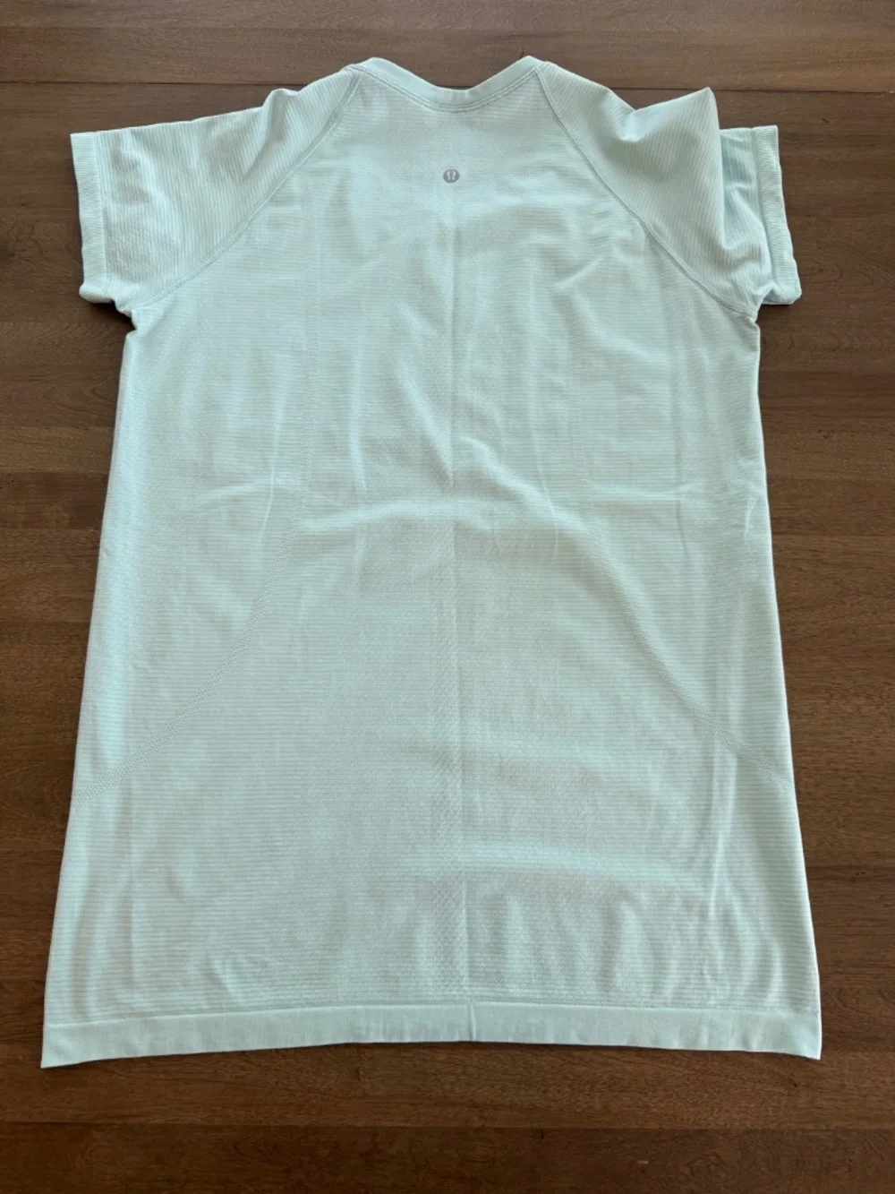 Lululemon Swiftly Tech Short-Sleeve Shirt 2.0 *Hip Length*
